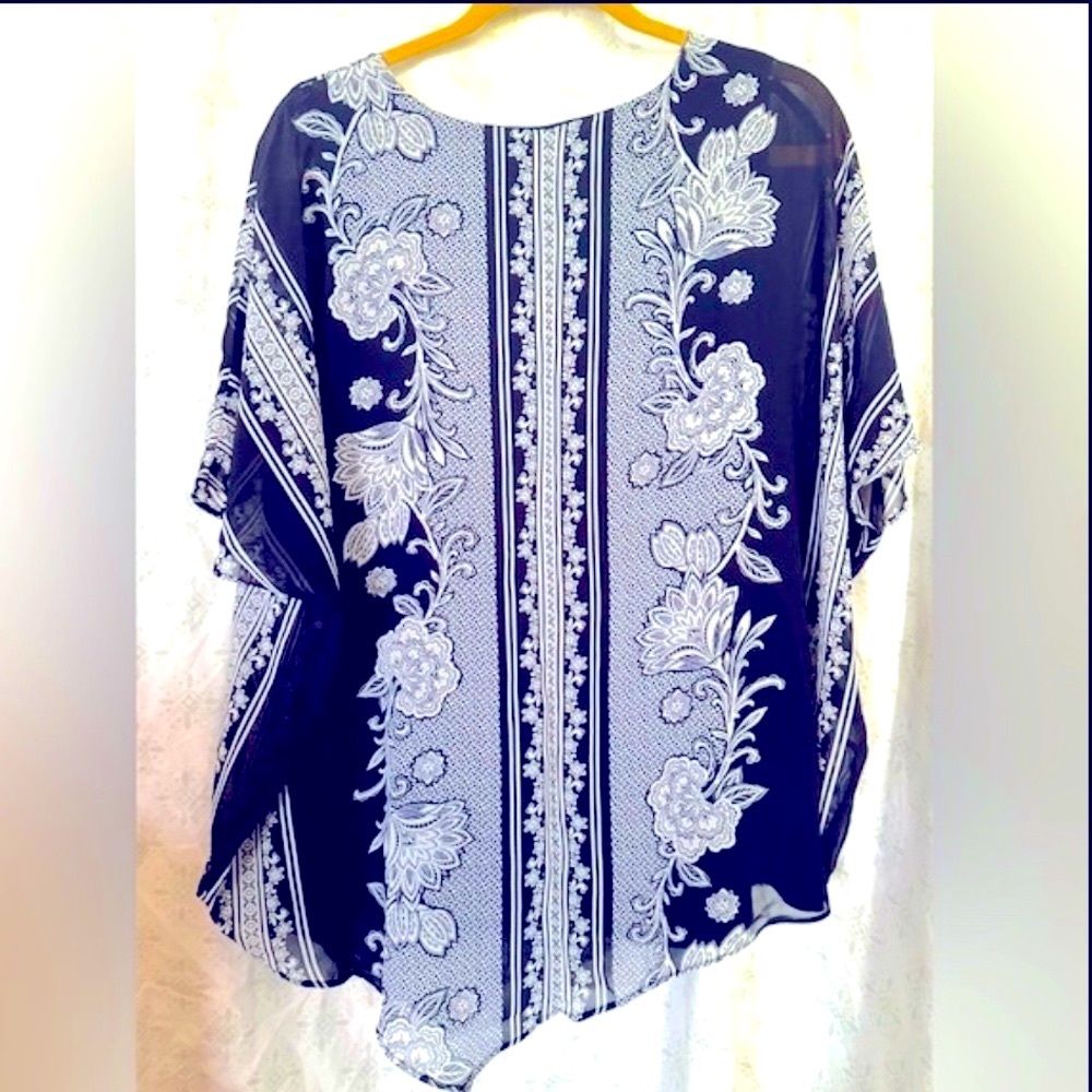 Dress Barn Woman’s - Picture 3 of 4